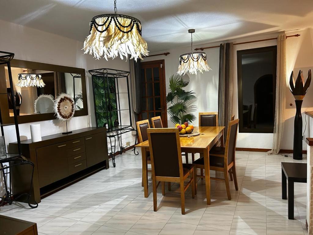 Villa Natali ,Luxury 3-Levels Large Villa On Tenerife, Ocean View, Private Poo L& Barbecue Area Costa Adeje  Exterior photo